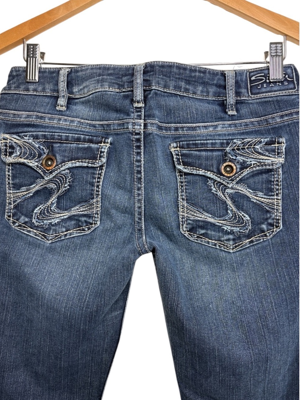Silver Tuesday Button Flap Low Rise Jeans Women Size 30 BLEMISH